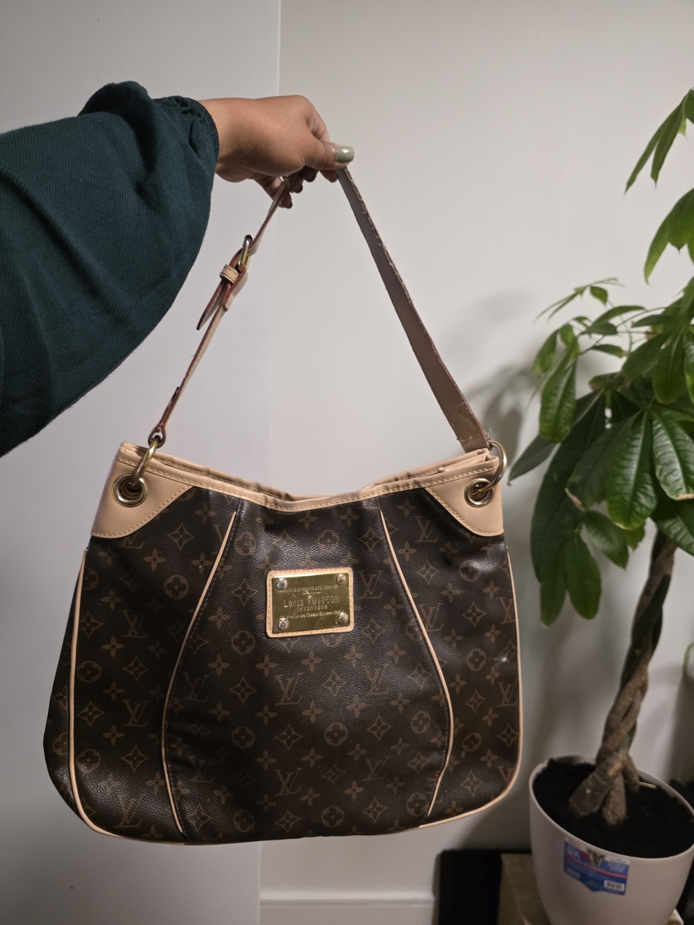 Louis Vuitton Brown Monogram Shoulder Bag with Beige Trim